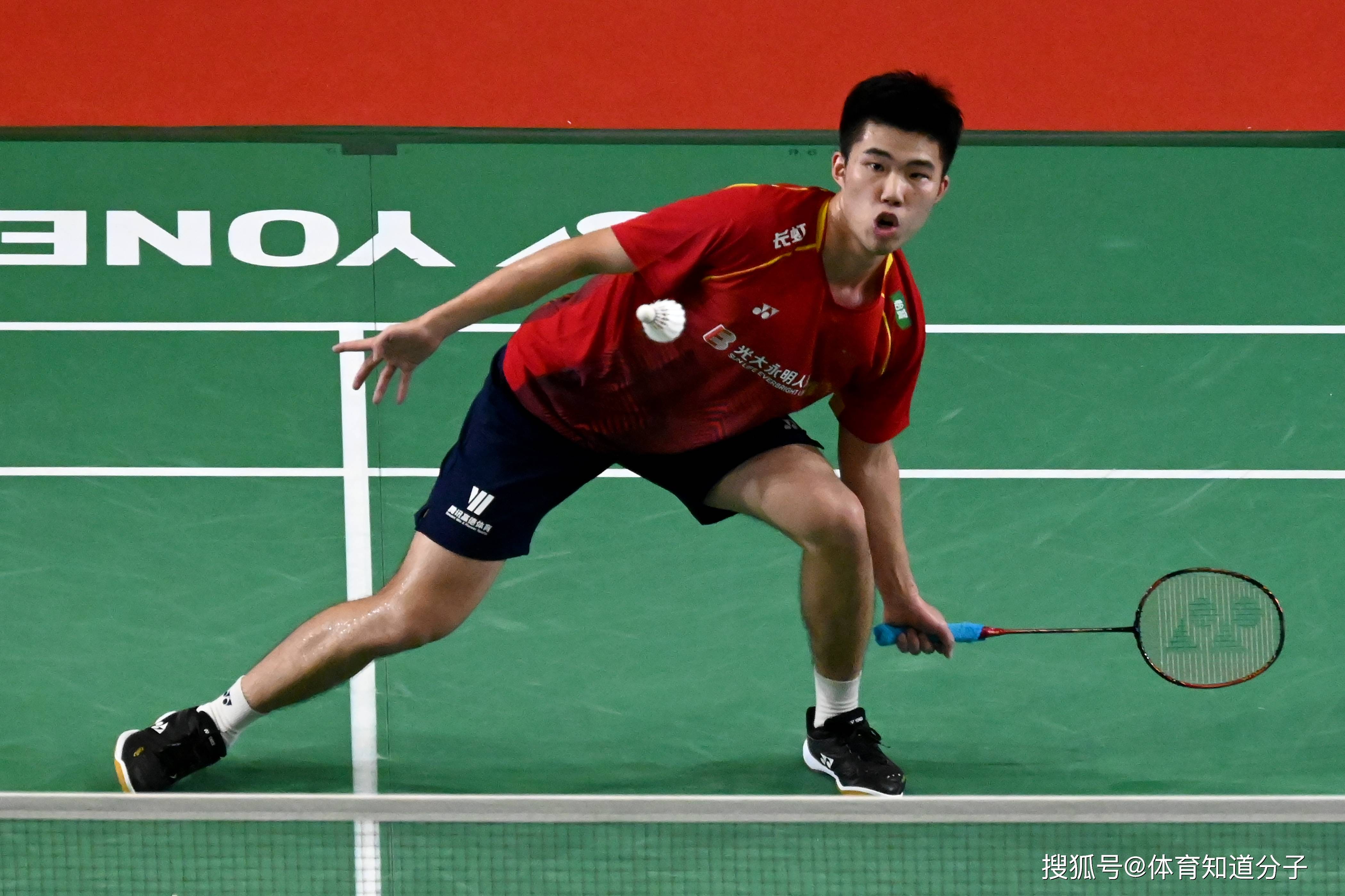 包含英格兰羽毛球队翻盘马来西亚羽毛球队，林丹送出助攻的词条