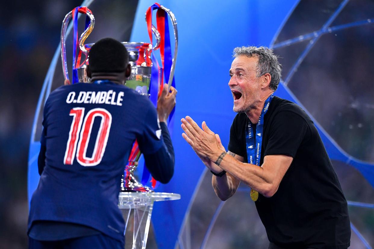 关于球员个人表现：巴黎圣日耳曼球星包揽前三的信息