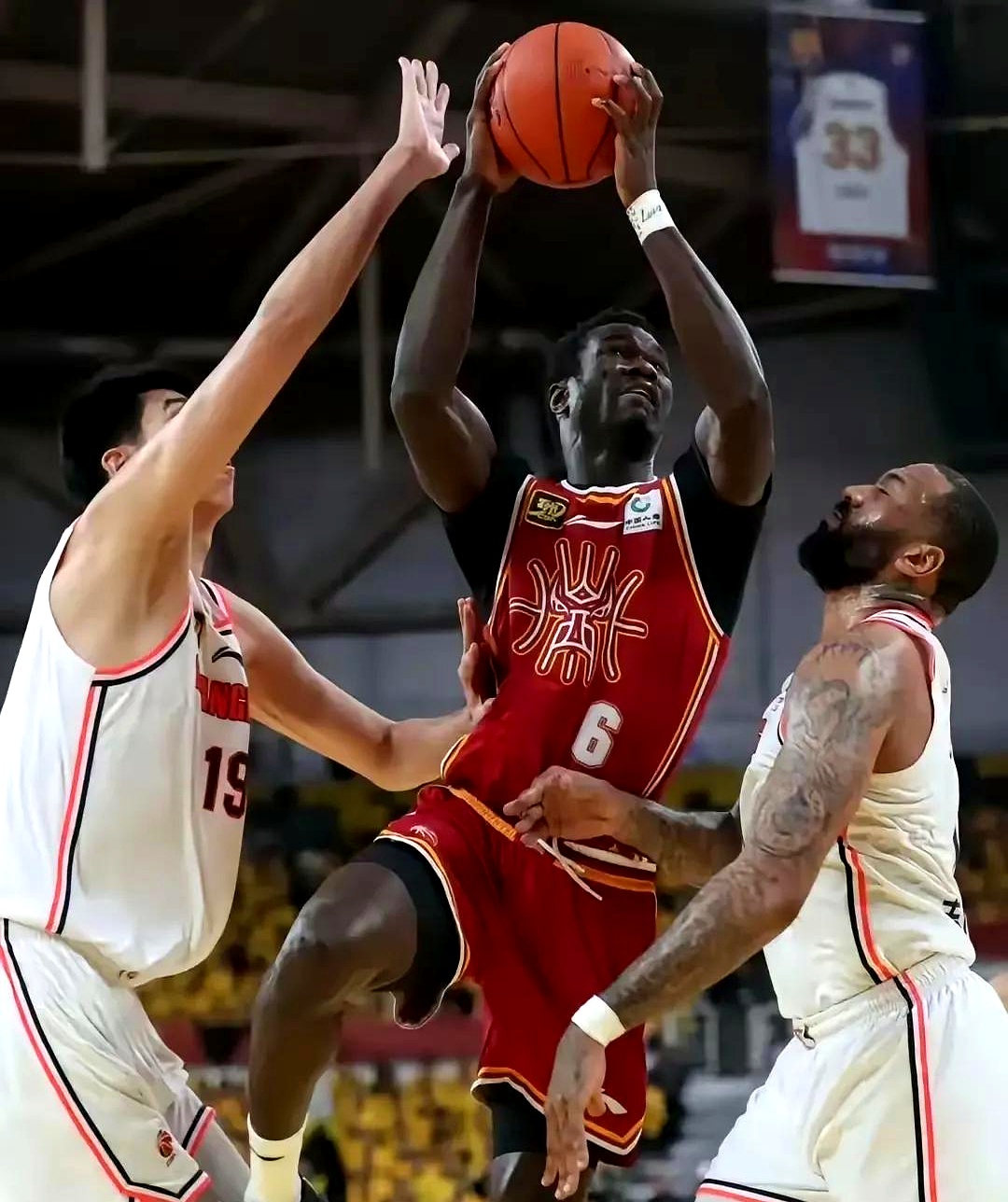 开云体育下载-华南虎主场取胜，广东队晋级总决赛的简单介绍