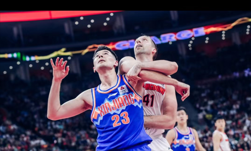 开云体育app-非洲篮球联赛重磅签约新球员,战力提升的简单介绍