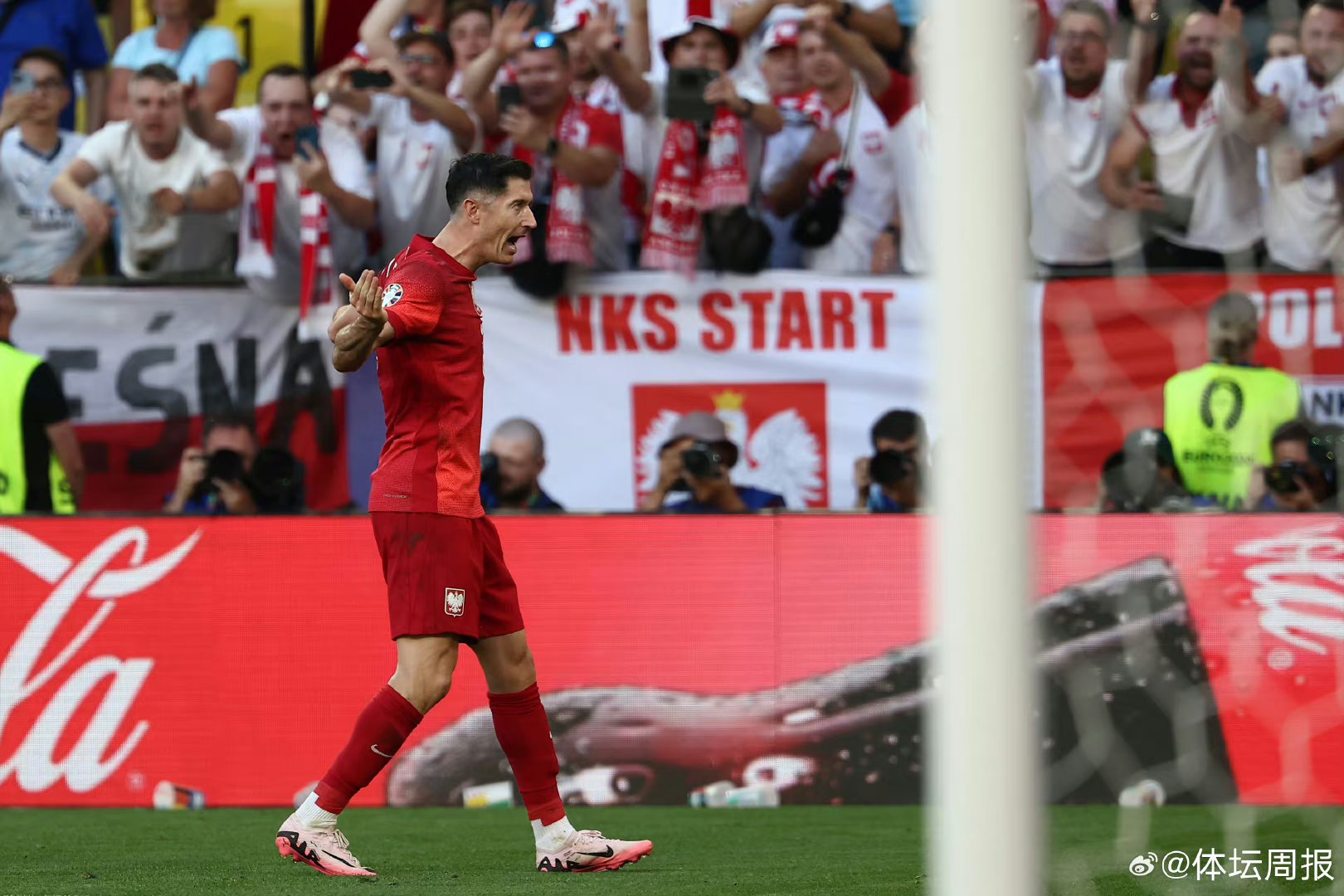 波兰惨败落后群雄，欧洲杯前景蒙上阴影的简单介绍